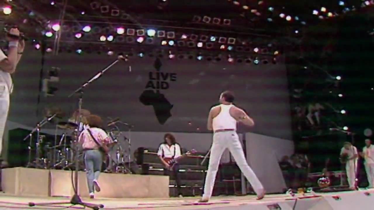 Queen live concert footage